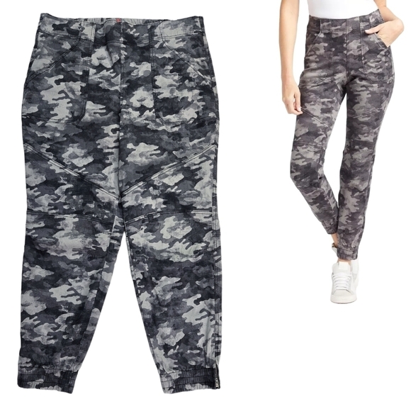Spanx Black Gray Camouflage Twill Cargo Pull On Joggers Elastic Waist 20319R - Picture 1 of 10